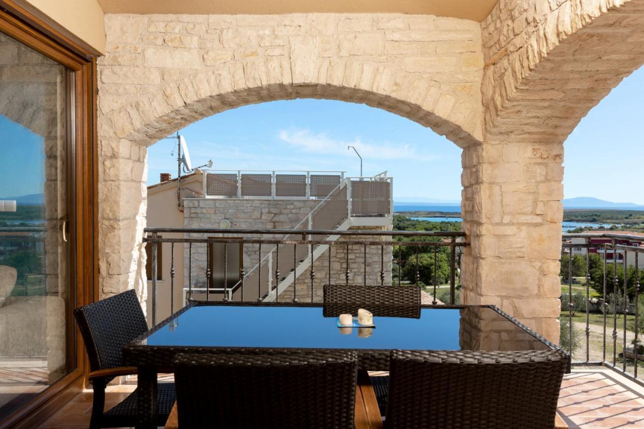 Marlera - Penthouse Apartamento Ližnjan Exterior foto